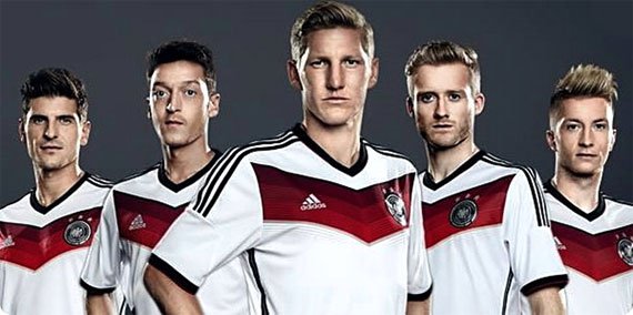 Немецкая команда по футболу фото